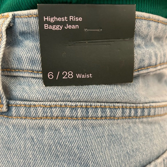 High Rise Baggy Jeans - Picture 11 of 12